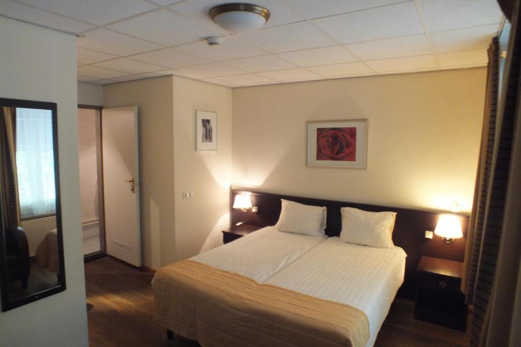 Hotel Jo Van Den Bosch 's-Hertogenbosch  Pokój zdjęcie